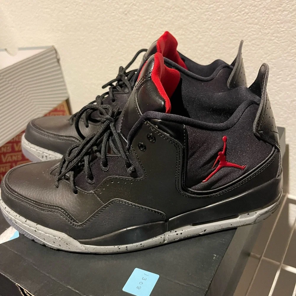 Jordan courtside 23 “particle grey” - Picture 2 of 9